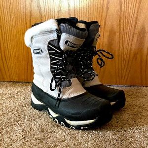 Women’s Snowboots